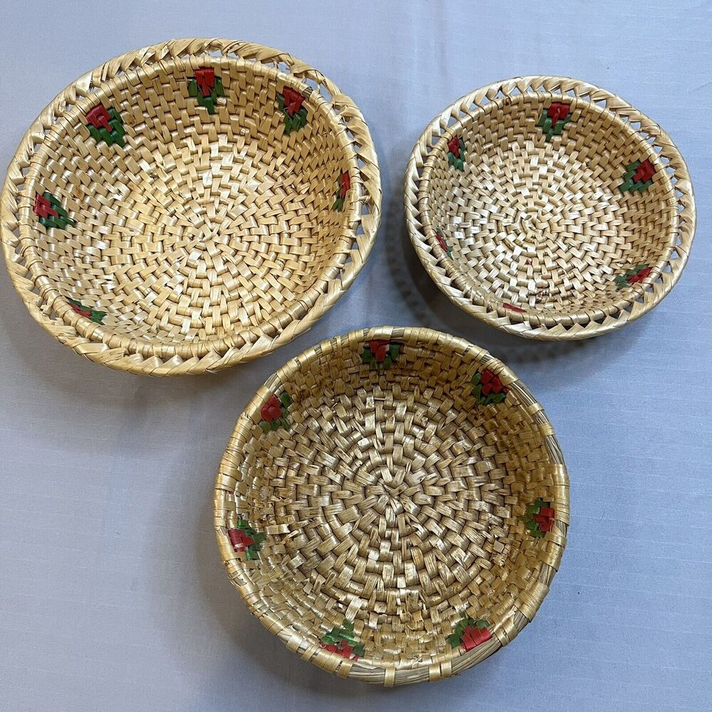 Set of 3 Woven Wicker Nesting Baskets Rose Floral Decorative
